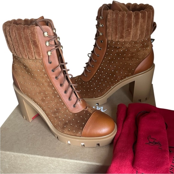 Christian Louboutin Dakita Lug 70 leather ankle boot RETAIL 1,695 - Picture 4 of 10